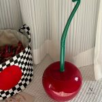 Brosse WC pratique avec un design attrayant
