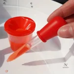 Pipettes incluses pour découvrir les mélanges de couleurs