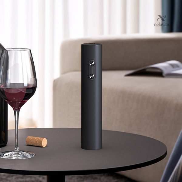 Outil pratique pour servir et conserver le vin efficacement