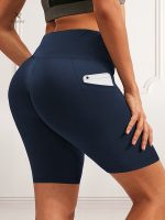 Short confortable avec taille haute pour le sport