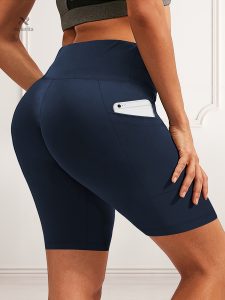 Short confortable avec taille haute pour le sport