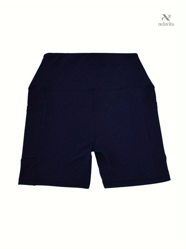 Short extensible taille haute pour un ajustement parfait