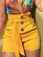 Short Taille Haute Boutonné & Ceinturé pour femmes