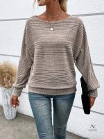 Pull confortable à col rond, design simple et chic