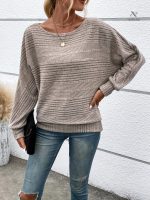 Pull léger à col rond, parfait pour la mi-saison