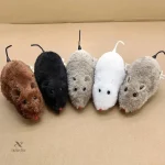 Accessoires de farces : souris en peluche réalistes