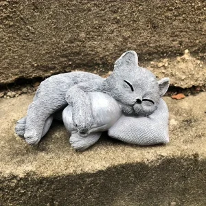 Statue commémorative de chat endormi pour souvenir d'animal