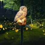 Hibou décoratif lumineux pour embellir le jardin