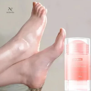 Soin réparateur pour pieds crevassés avec effet lissant