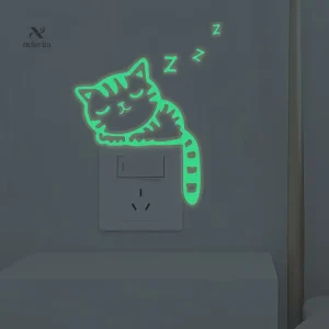 "Sticker mural chat lumineux phosphorescent – Autocollant mignon pour interrupteur ou chambre d’enfant