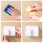 Support mural design pour télécommandes et smartphones