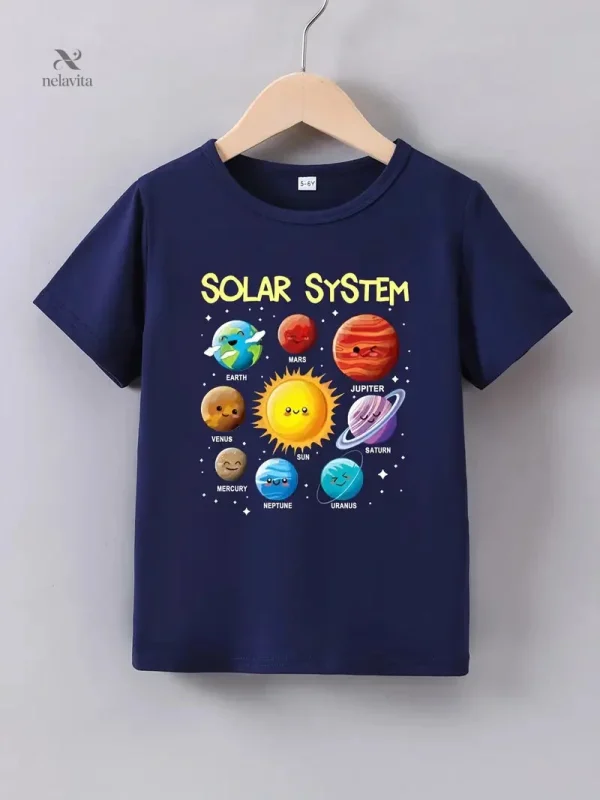 t-shirt-garcon-bleu-solar-system-haut-educatif-avec-plane-fiu5im-1