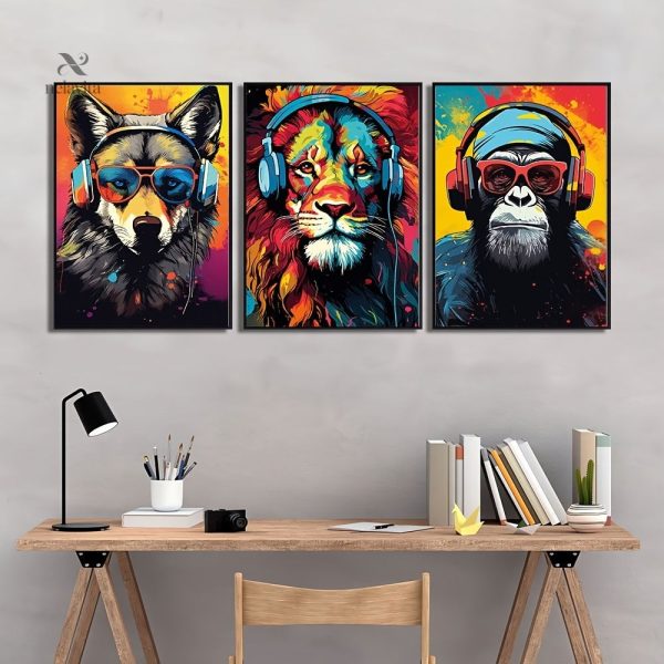 tableaux-animaux-casque-moderne-deco-murale-1 Tableaux animaux modernes avec casques, lot de 3