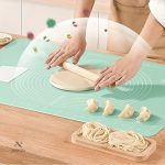 Tapis de pâtisserie facile à nettoyer et réutilisable