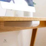 Solution de rangement sous bureau pour espace optimisé