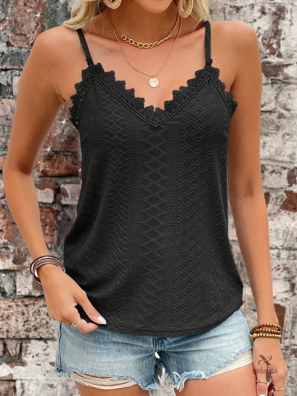 top-cami-dentelle-broderie-col-v-bretelles-fines-1 Top Cami Dentelle Col V Bretelles Fines pour femme