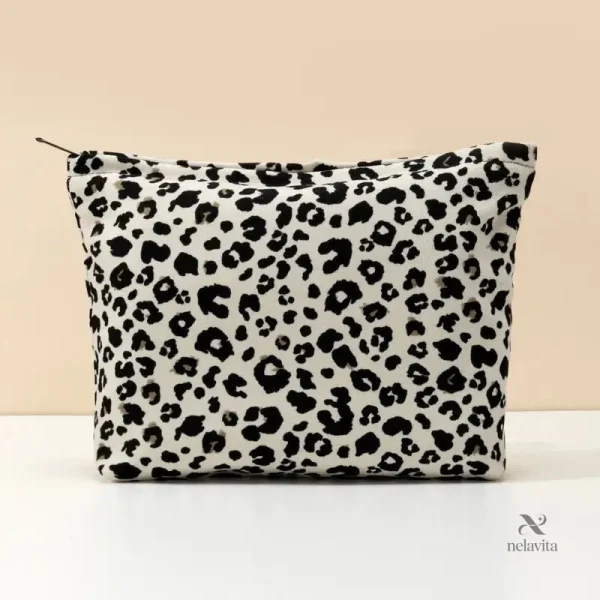 Pochette cosmétique tendance avec motif léopard, idéale pour le rangement