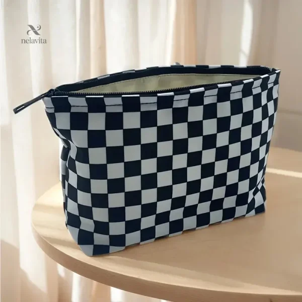 Trousse de toilette pratique et élégante pour les aventuriers