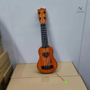 Ukulélé Enfant en Bois avec Rosace Rond/Cœur – Mini Instrument à Cordes Ludique pour Éveil Musical ou Décoration