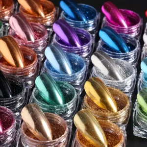 Vernis en poudre effet miroir pour une manucure brillante