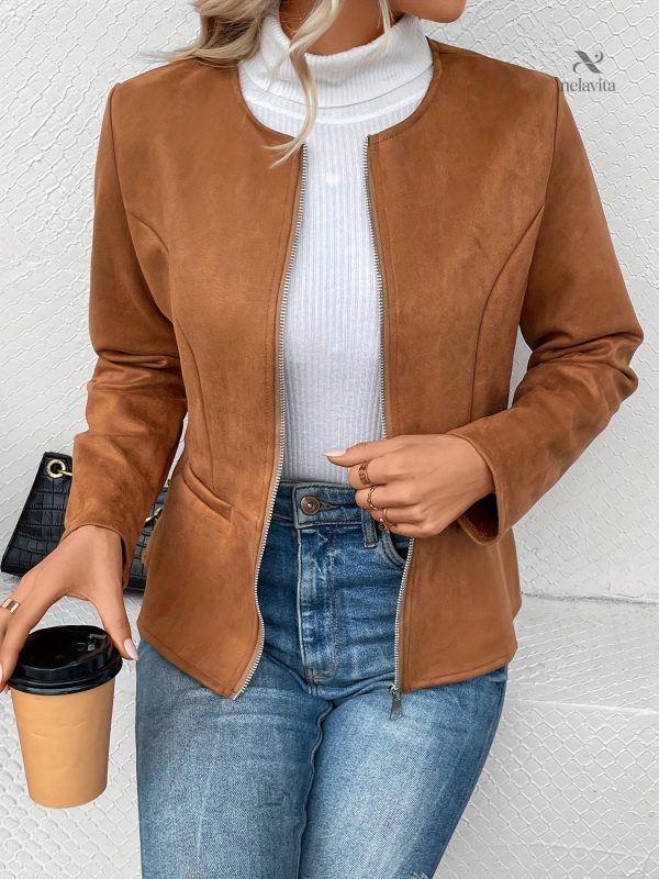 Veste courte élégante pour sorties urbaines