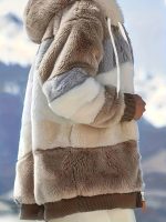 Veste à capuche pour femme, style chic et moderne