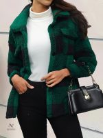 Manteau élégant pour femme, motif à carreaux
