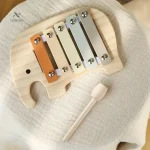 Éléphant coloré pour apprentissage musical